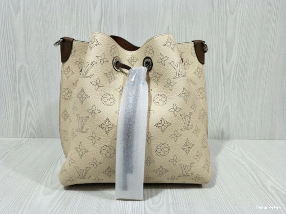 MURIA VUITTON LOUIS 0821